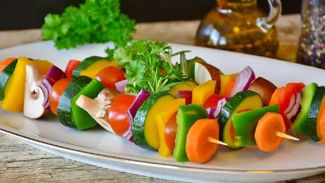 Mau Coba Diet Paleo? Pahami Juga Risikonya